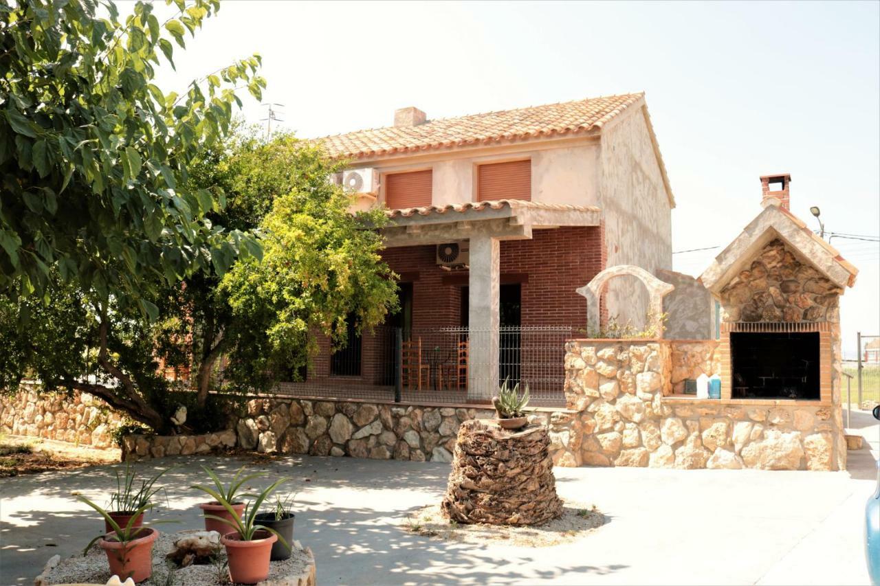 Casarosana Apartment Deltebre Bagian luar foto