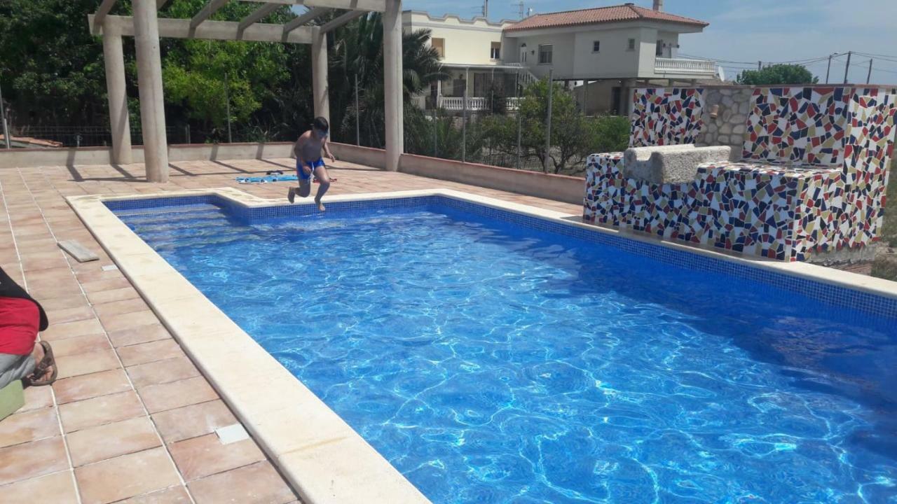 Casarosana Apartment Deltebre Bagian luar foto