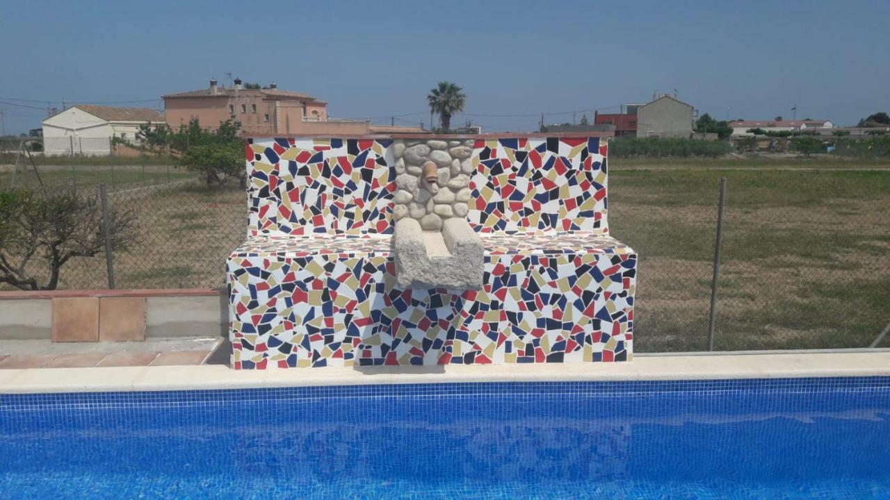 Casarosana Apartment Deltebre Bagian luar foto