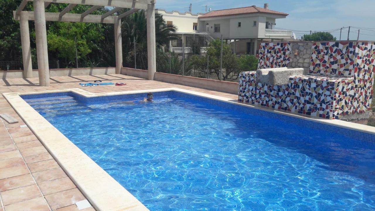 Casarosana Apartment Deltebre Bagian luar foto